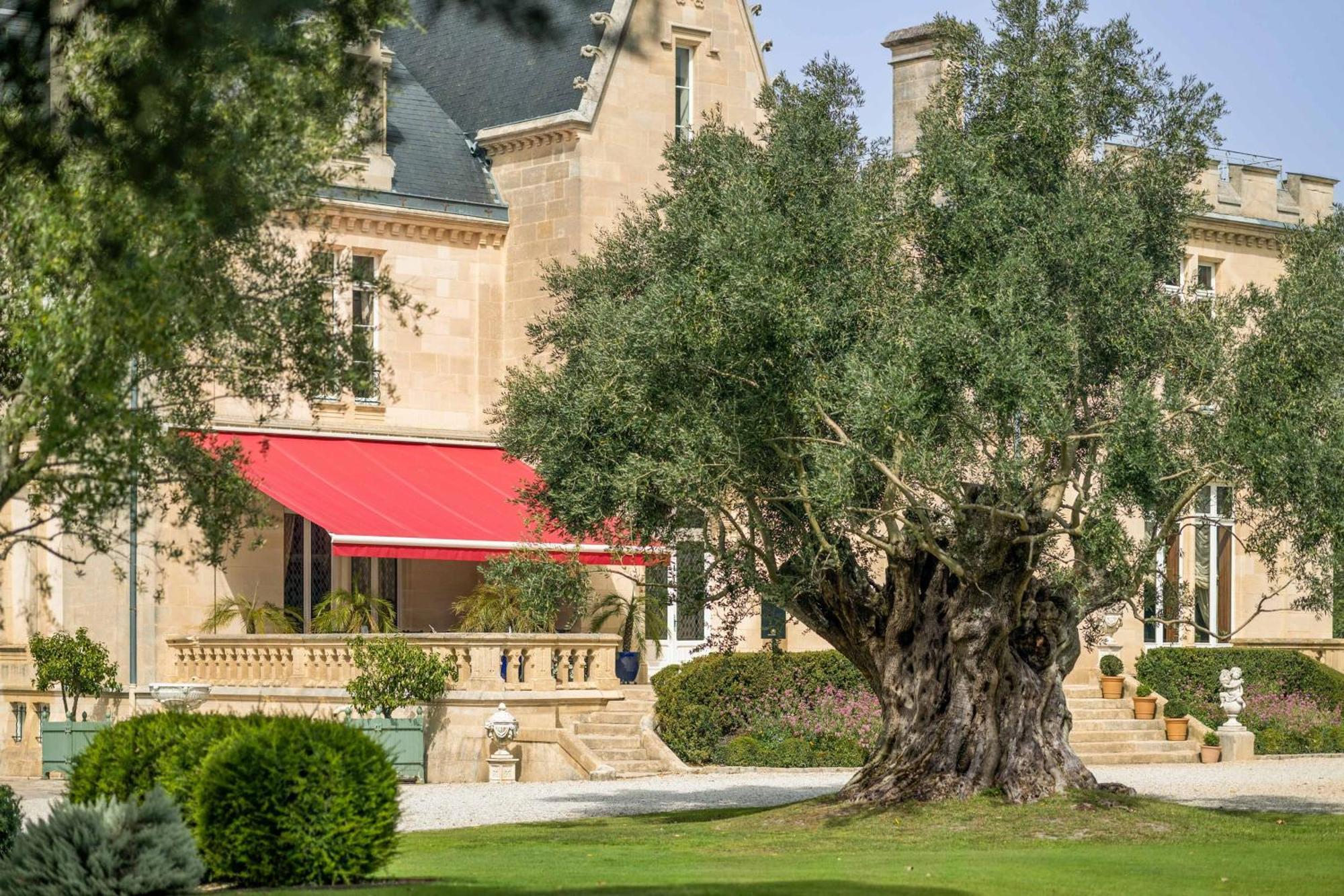 Chateau Pape Clement Pessac Exterior photo