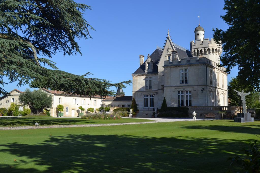 Chateau Pape Clement Pessac Exterior photo